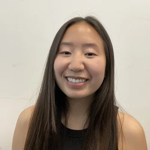 Headshot of Lisa Cha